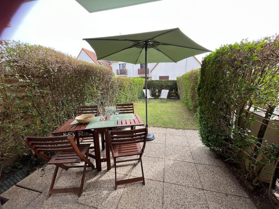 Apartament Le Refuge Marin Courseulles-sur-Mer Zewnętrze zdjęcie